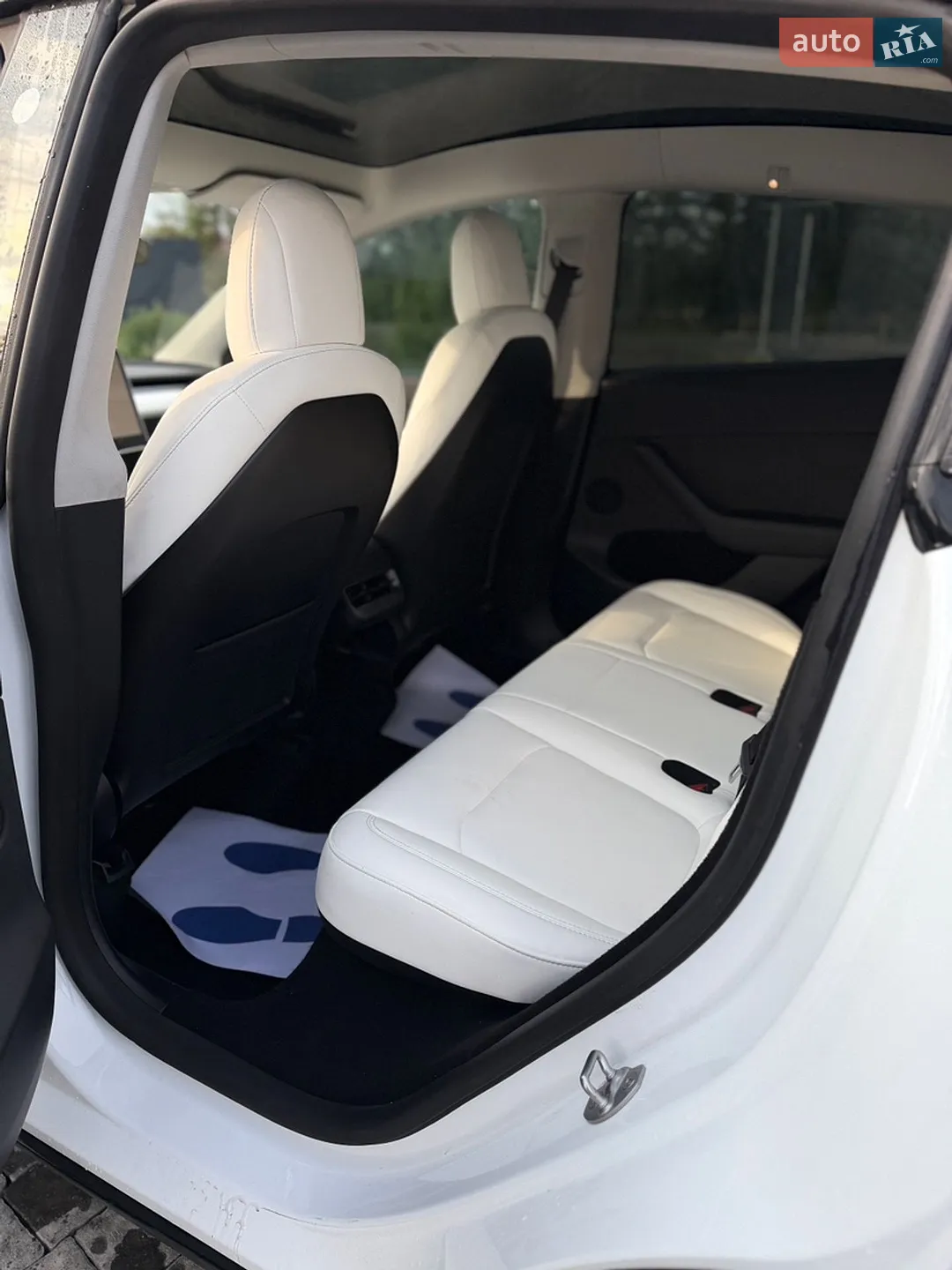 2022 Tesla Model Y - мініатюра 13