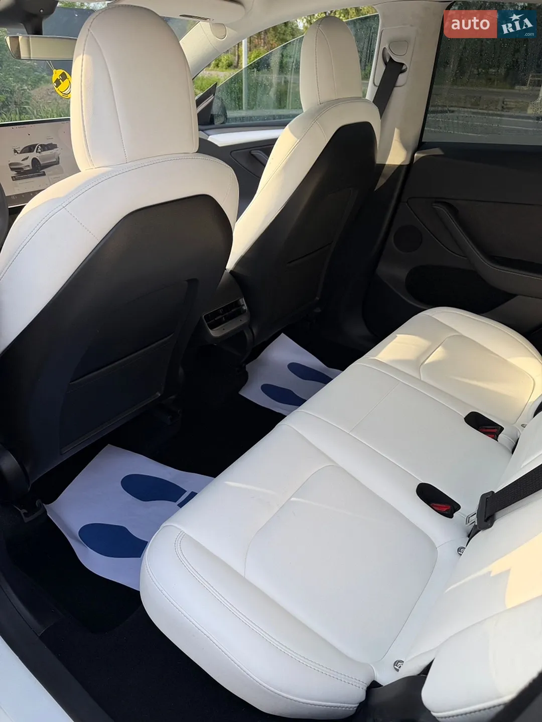 2022 Tesla Model Y - мініатюра 17