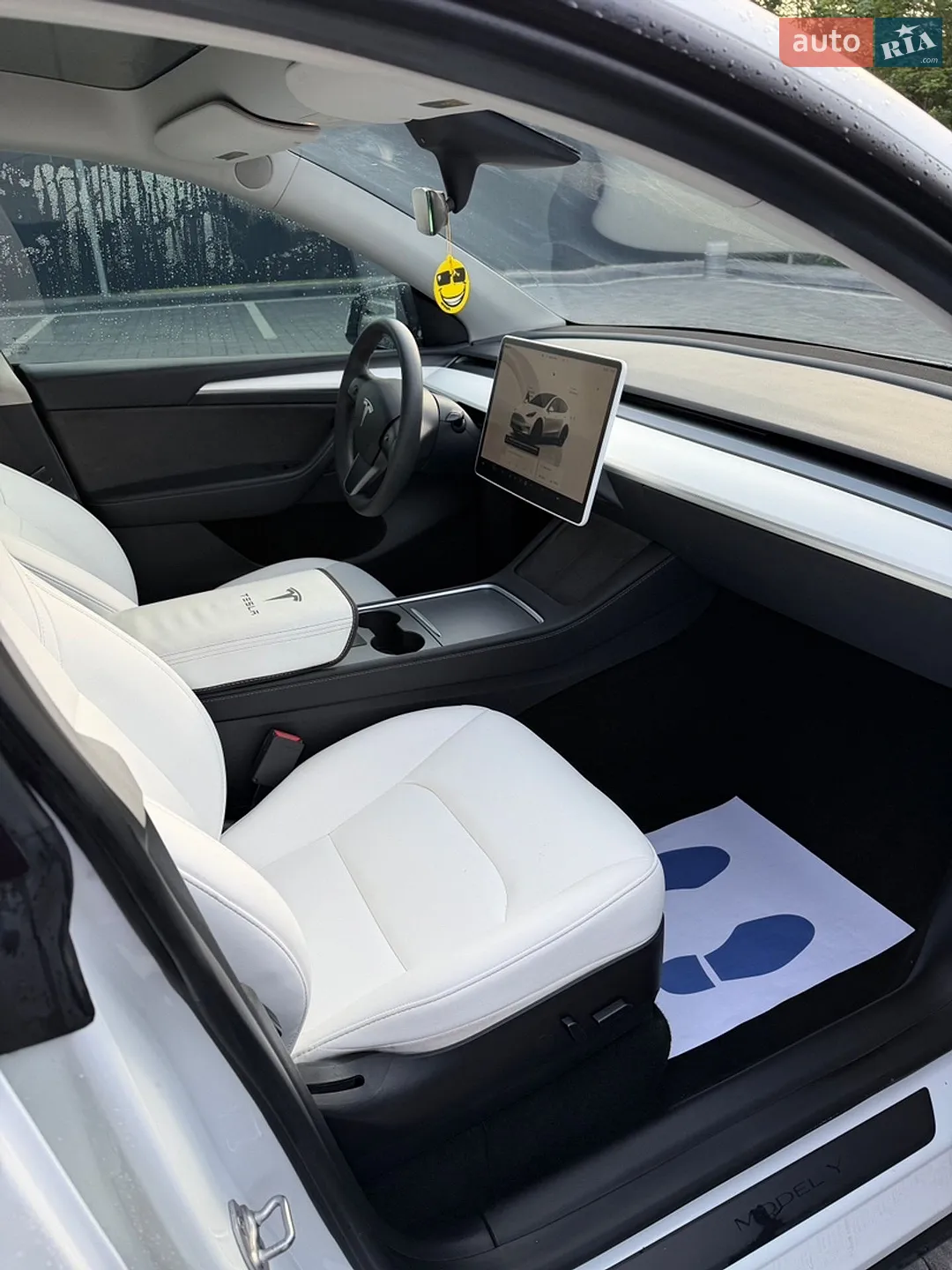 2022 Tesla Model Y - мініатюра 18