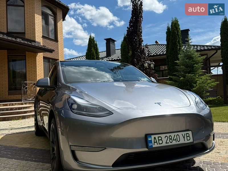 Позашляховик / Кросовер Tesla Model Y 2024 в Вінниці