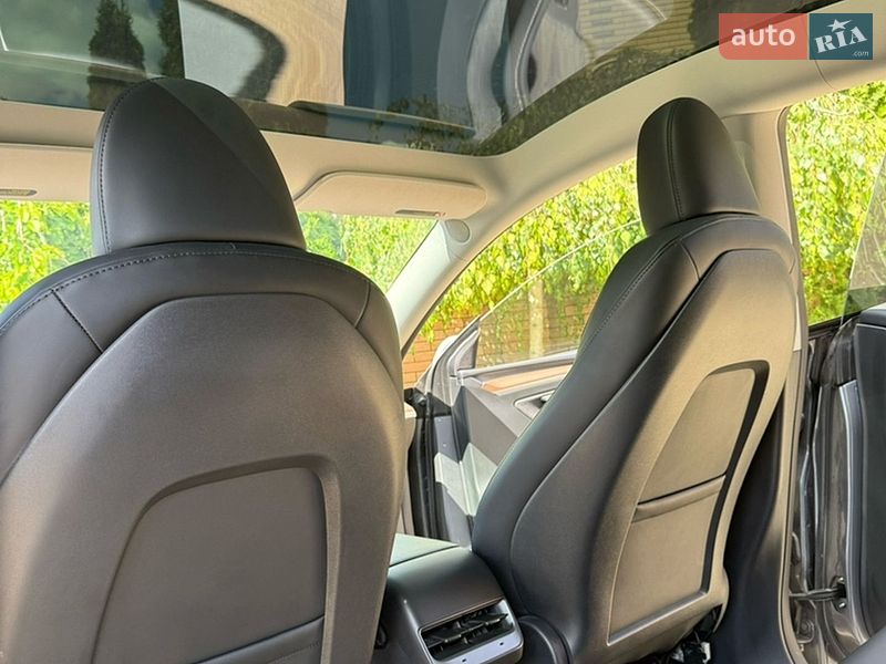 Позашляховик / Кросовер Tesla Model Y 2024 в Вінниці