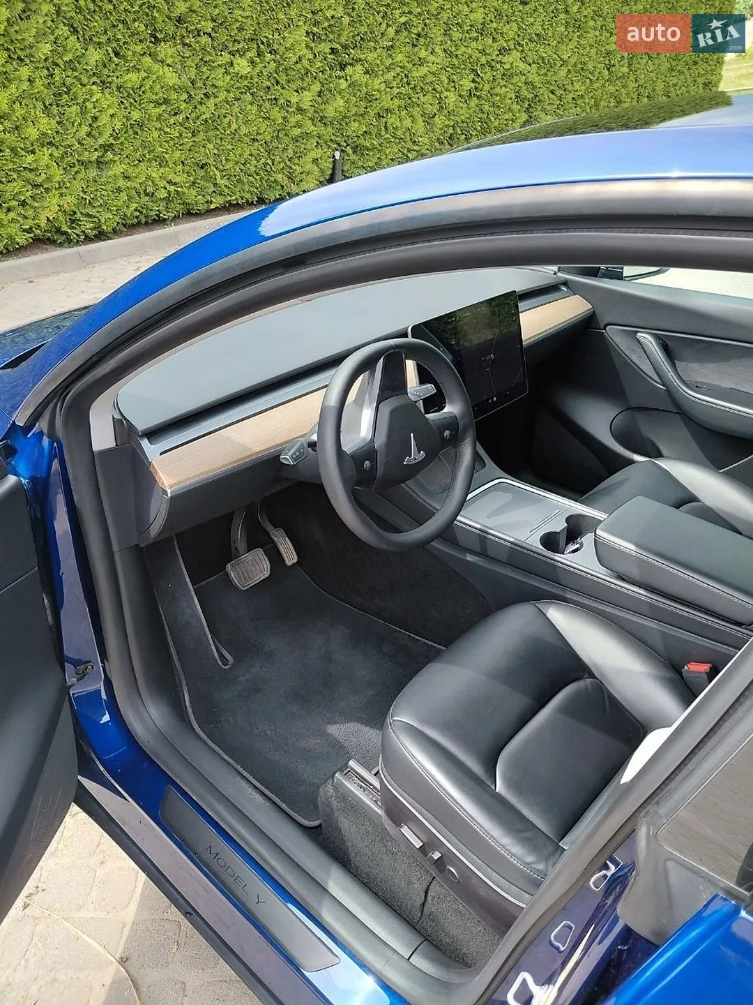 2021 Tesla Model Y - мініатюра 8