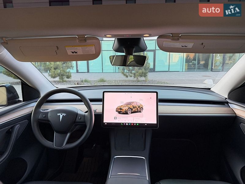 Внедорожник / Кроссовер Tesla Model Y 2024 в Хмельницком