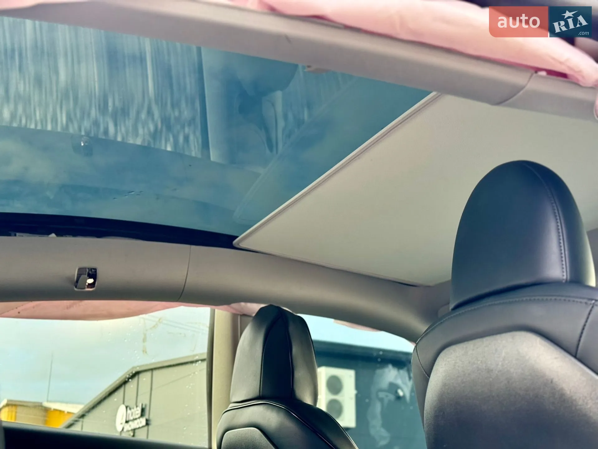 2023 Tesla Model Y - мініатюра 22