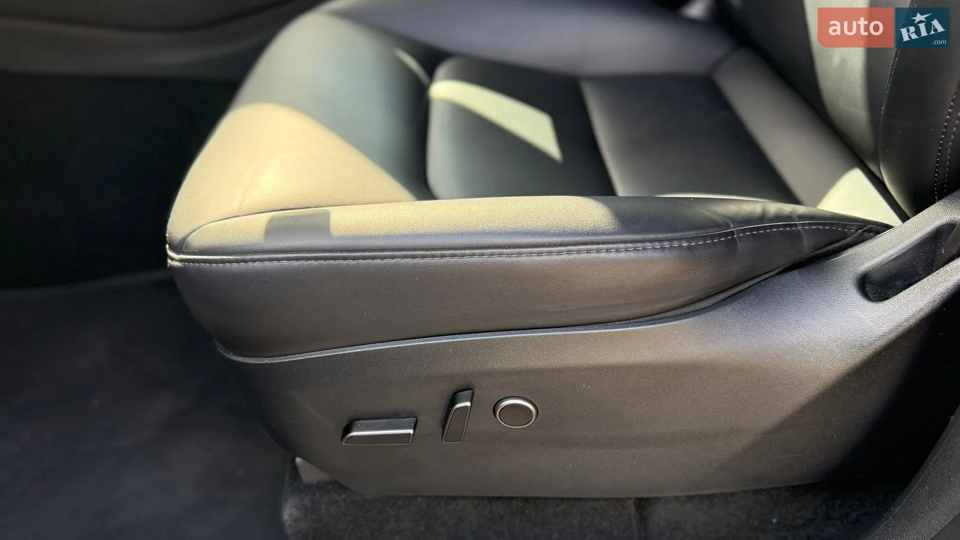 2023 Tesla Model Y - мініатюра 13
