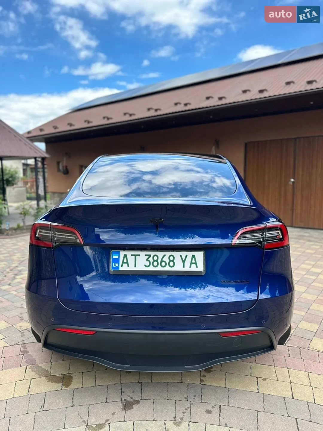 2022 Tesla Model Y - мініатюра 8