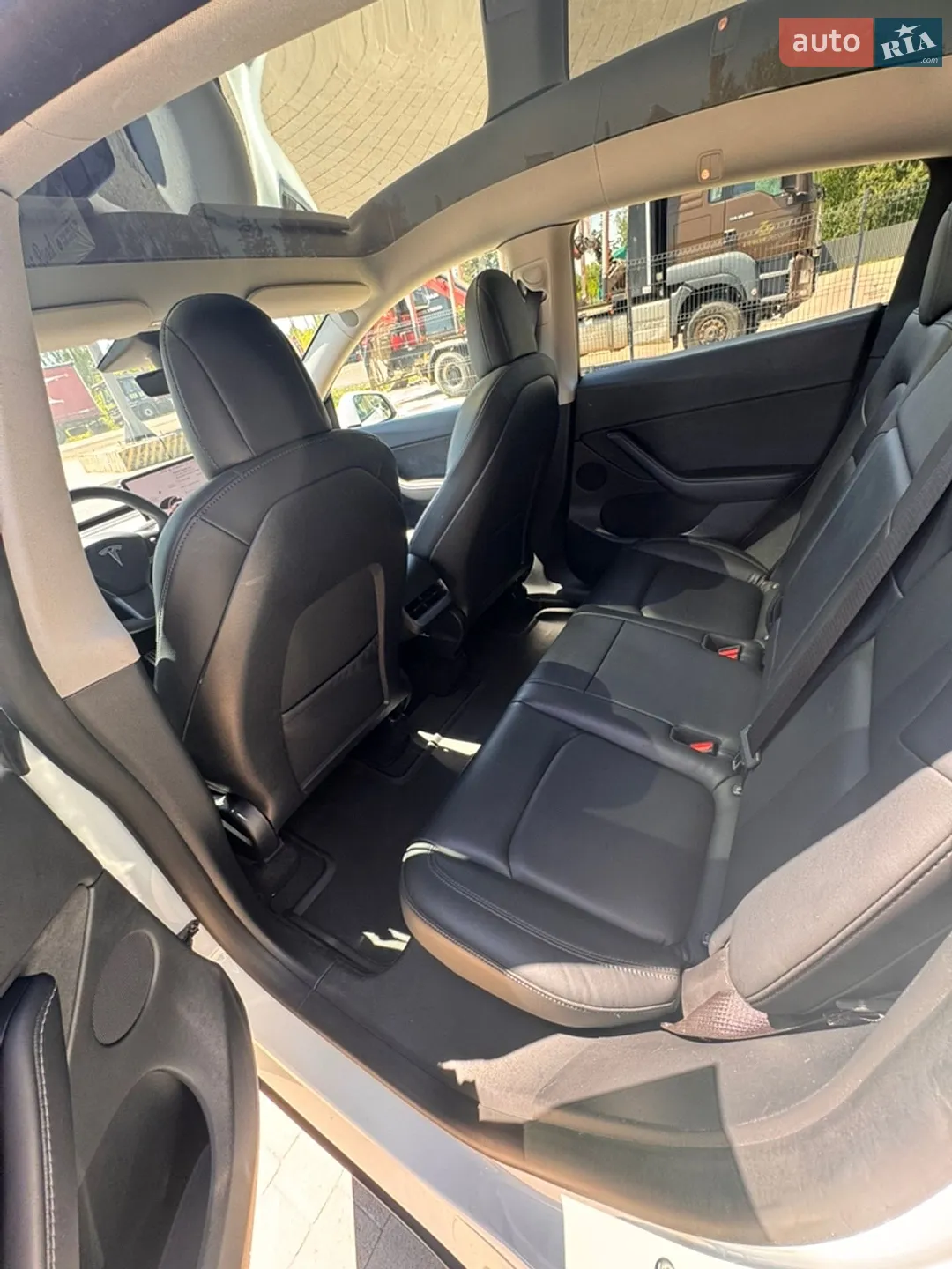 2021 Tesla Model Y - мініатюра 14