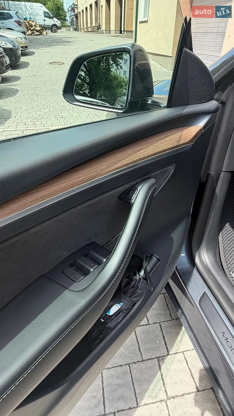 2022 Tesla Model Y - мініатюра 13