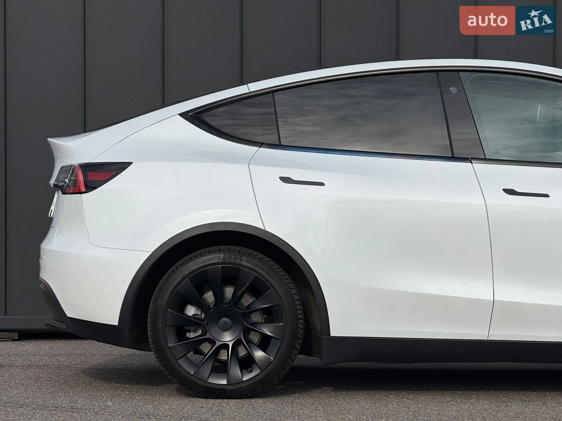 2021 Tesla Model Y - мініатюра 9