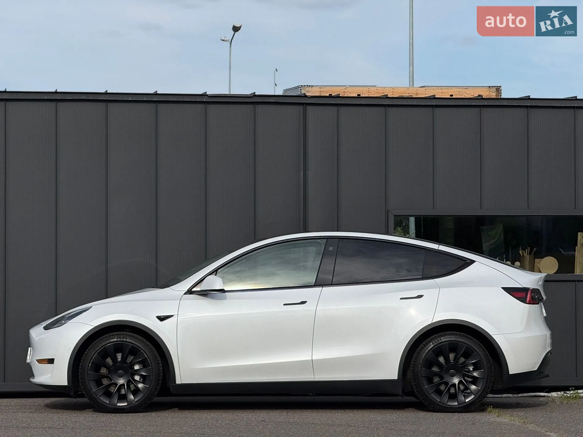 2021 Tesla Model Y - мініатюра 11