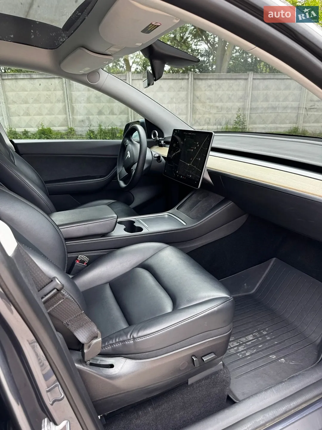 2021 Tesla Model Y - мініатюра 21