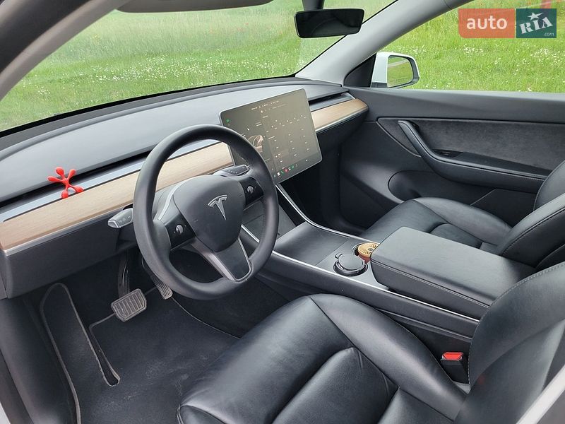Позашляховик / Кросовер Tesla Model Y 2020 в Львові фото 16 Позашляховик / Кросовер Tesla Model Y 2020 в Львові
