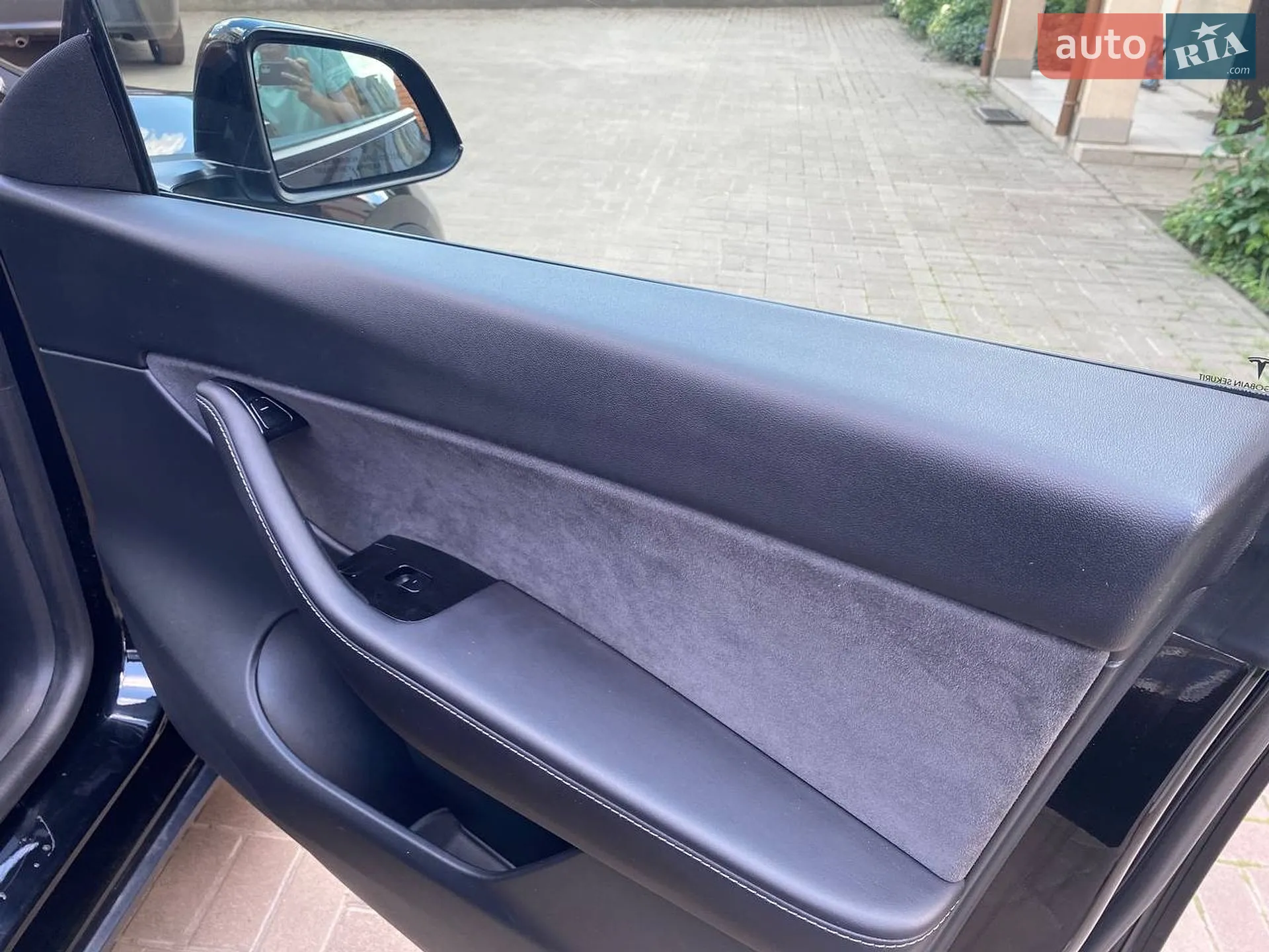 2020 Tesla Model Y - мініатюра 21