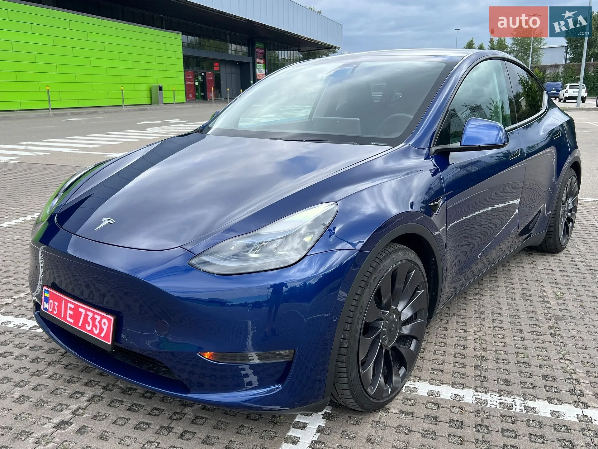 2020 Tesla Model Y - фото 1