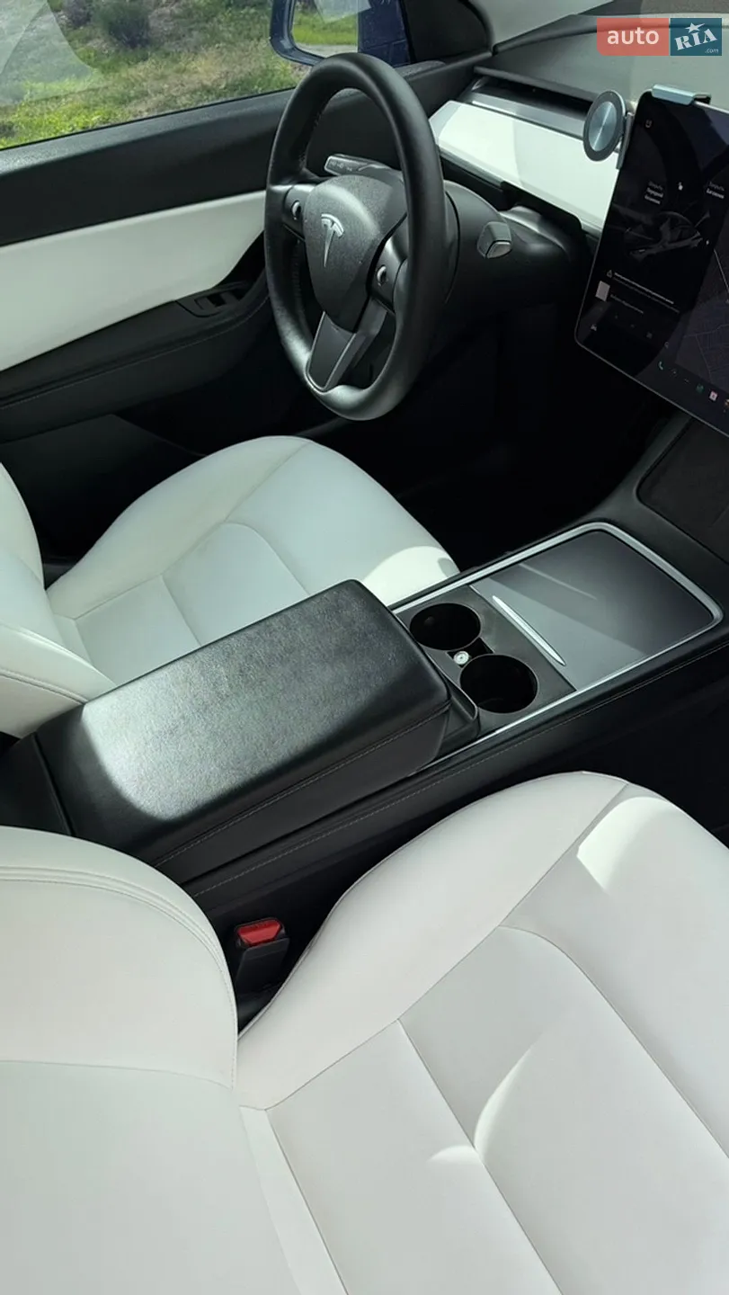 2021 Tesla Model Y - мініатюра 17