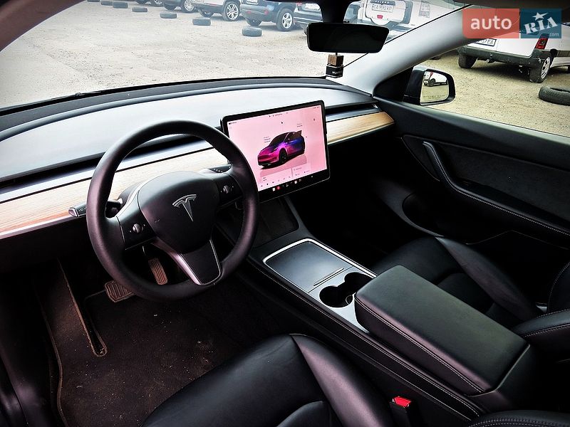 Внедорожник / Кроссовер Tesla Model Y 2022 в Черкассах