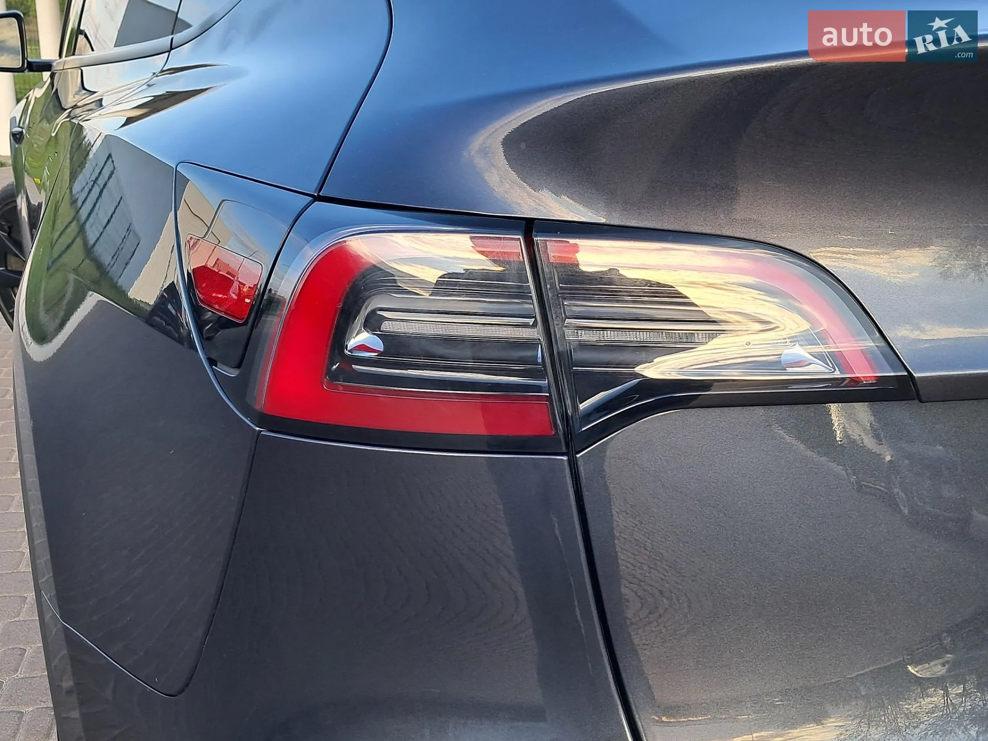 2024 Tesla Model Y - мініатюра 24