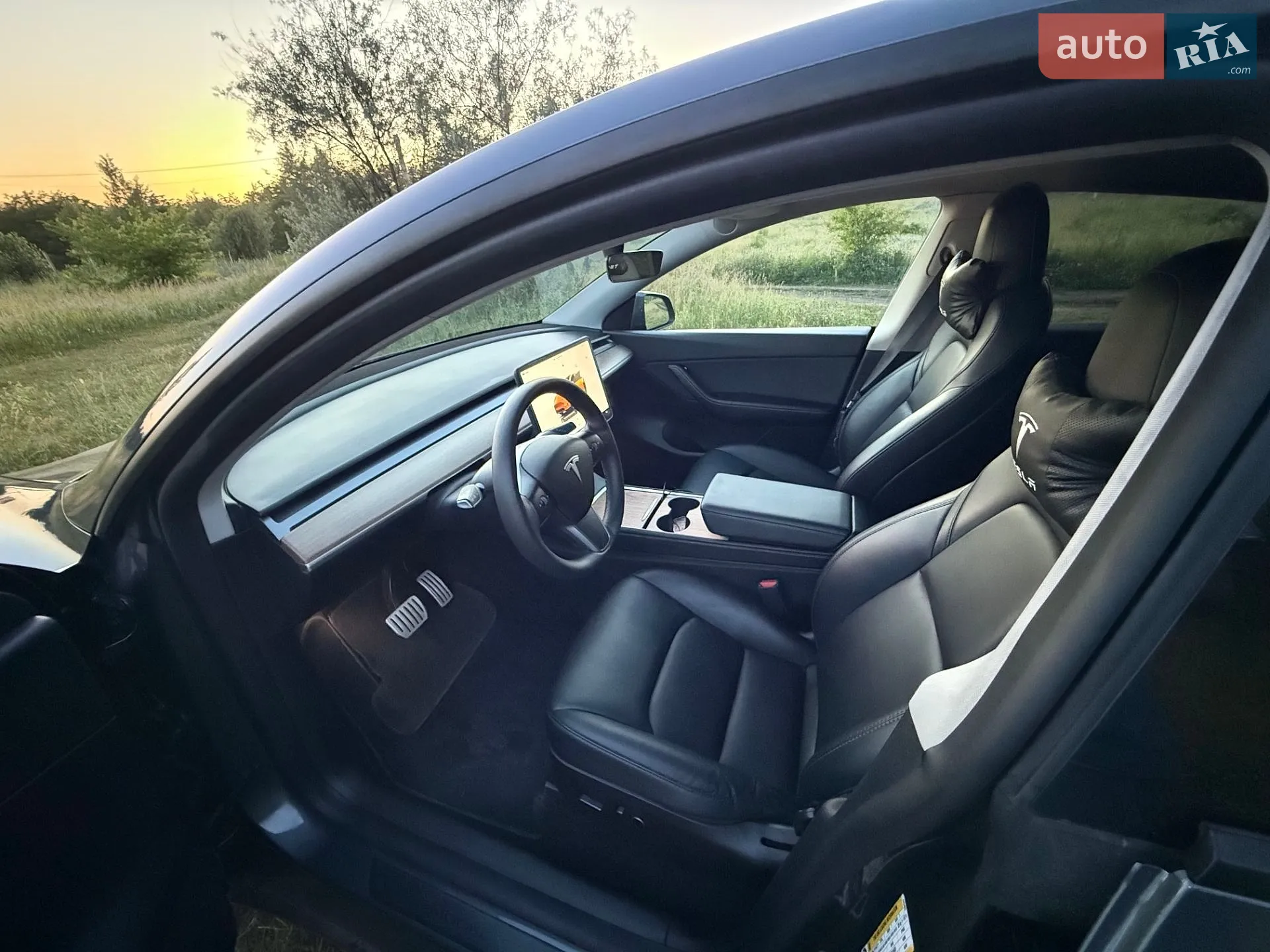 2022 Tesla Model Y - мініатюра 6