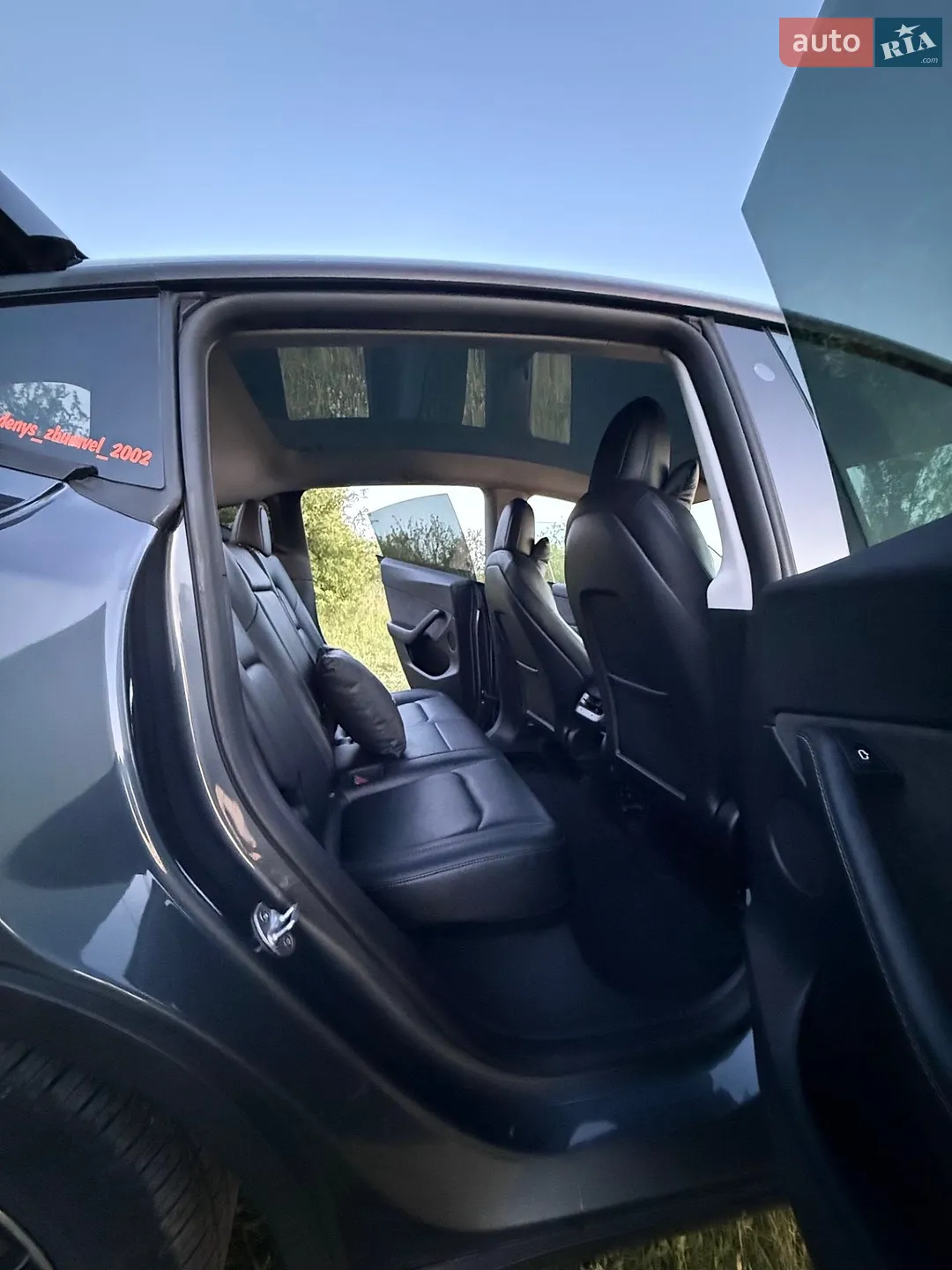 2022 Tesla Model Y - мініатюра 10
