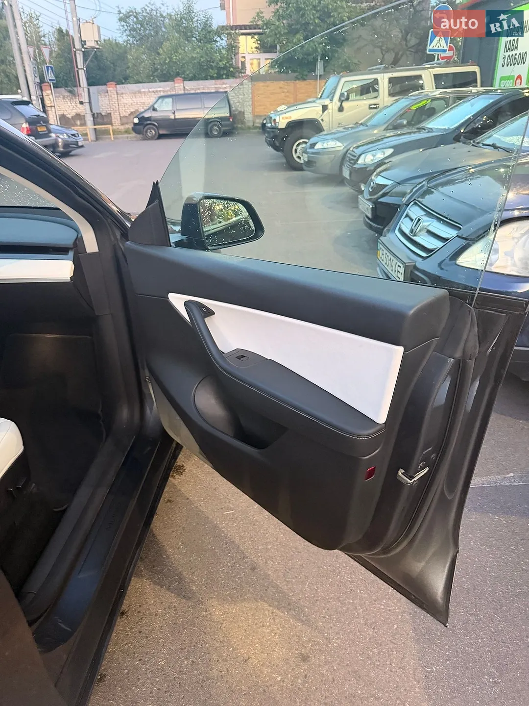 2022 Tesla Model Y - мініатюра 14