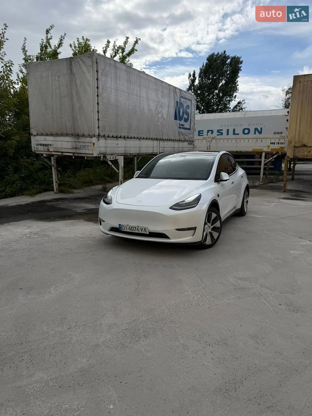 2021 Tesla Model Y - мініатюра 3