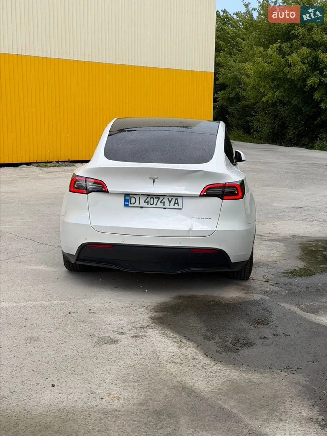 2021 Tesla Model Y - мініатюра 8