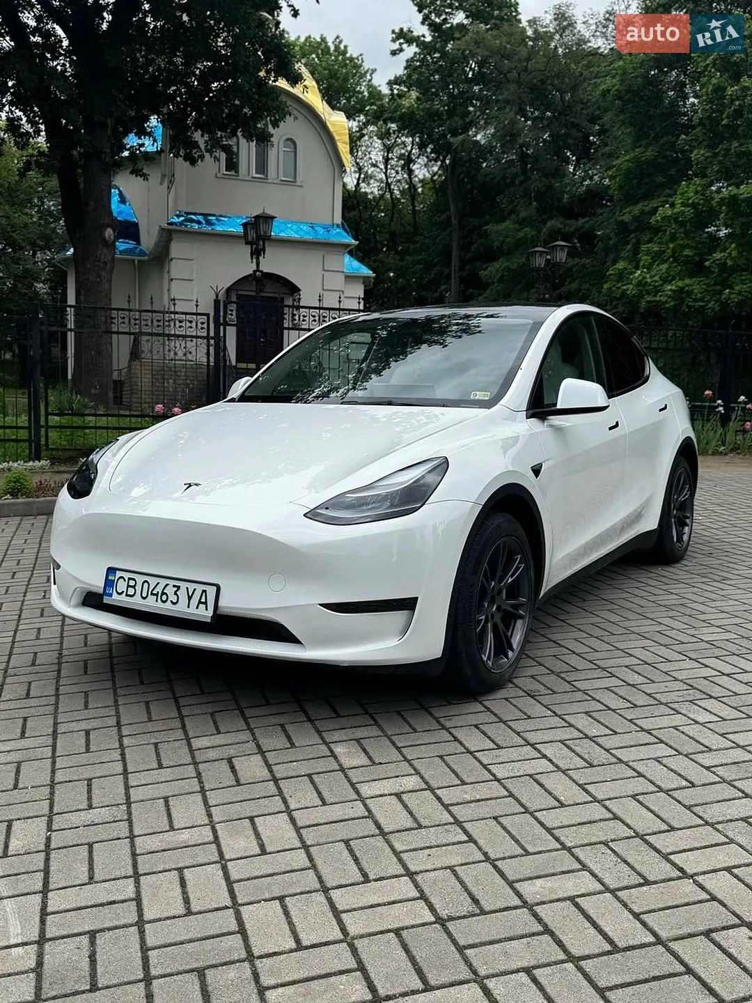 2024 Tesla Model Y - мініатюра 3