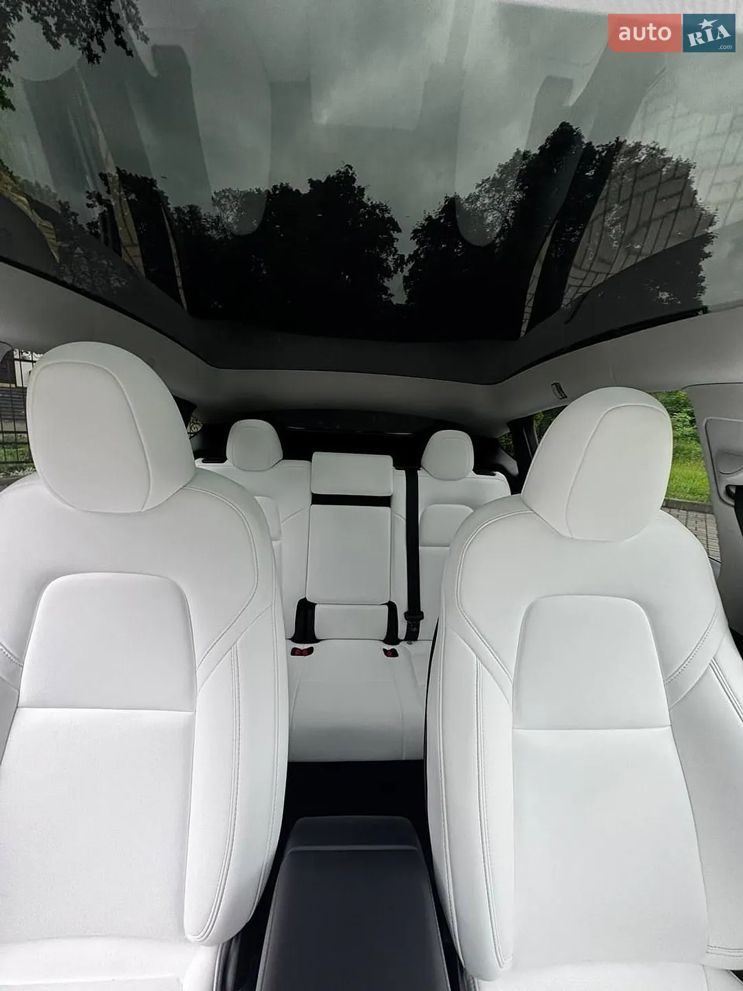 2024 Tesla Model Y - мініатюра 15