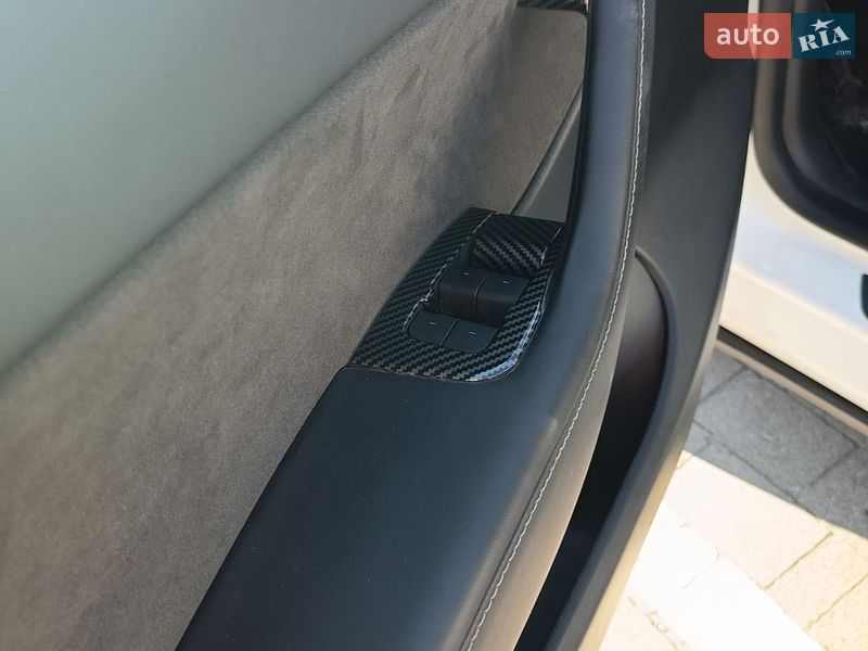 Внедорожник / Кроссовер Tesla Model Y 2022 в Хмельницком
