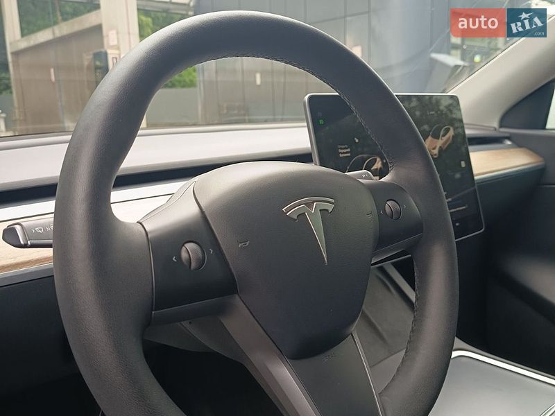 Внедорожник / Кроссовер Tesla Model Y 2022 в Хмельницком