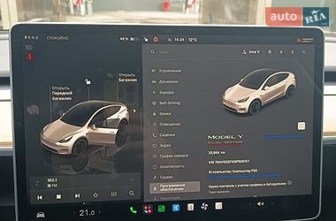 Внедорожник / Кроссовер Tesla Model Y 2022 в Хмельницком