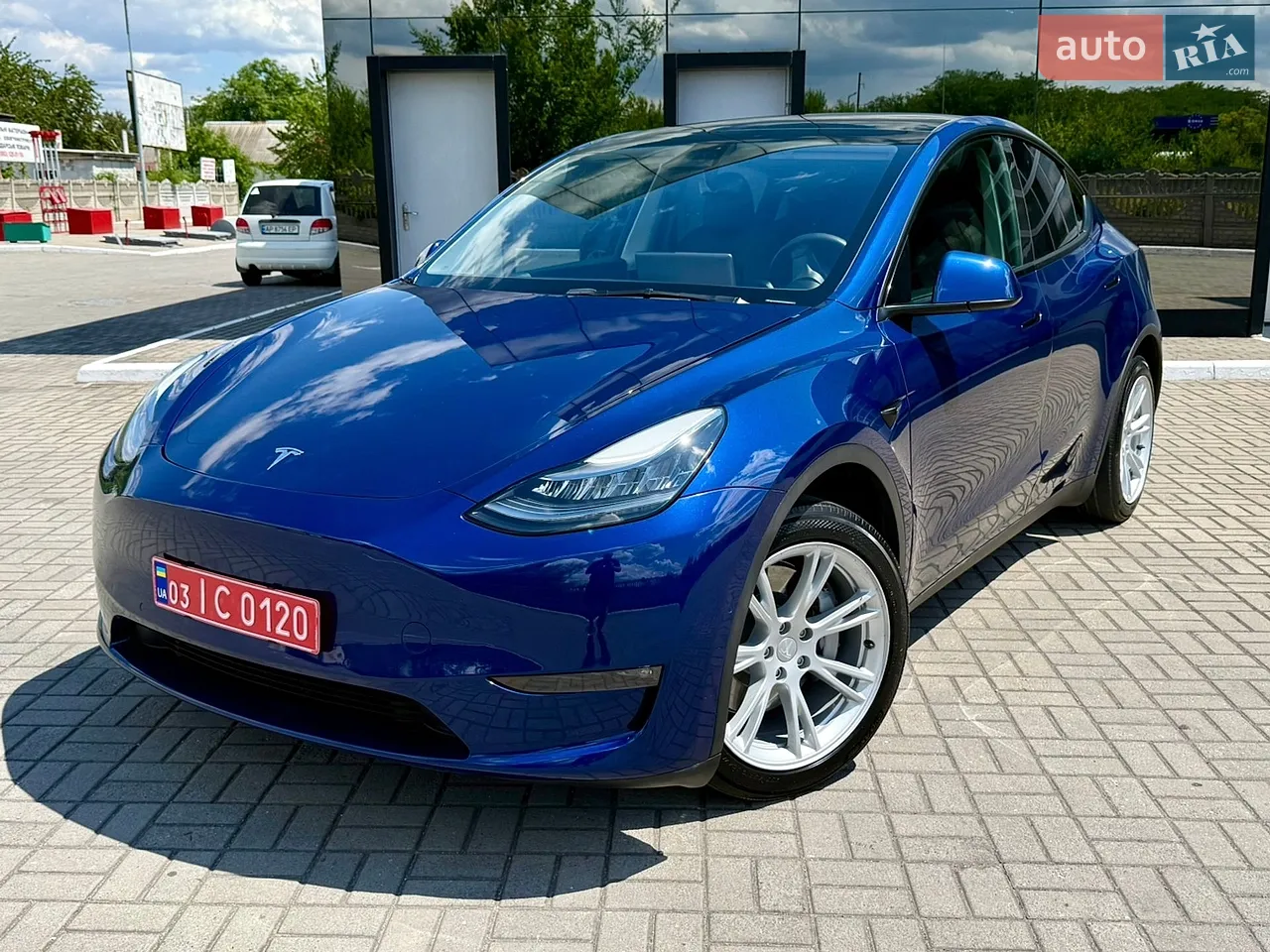 2021 Tesla Model Y - мініатюра 19