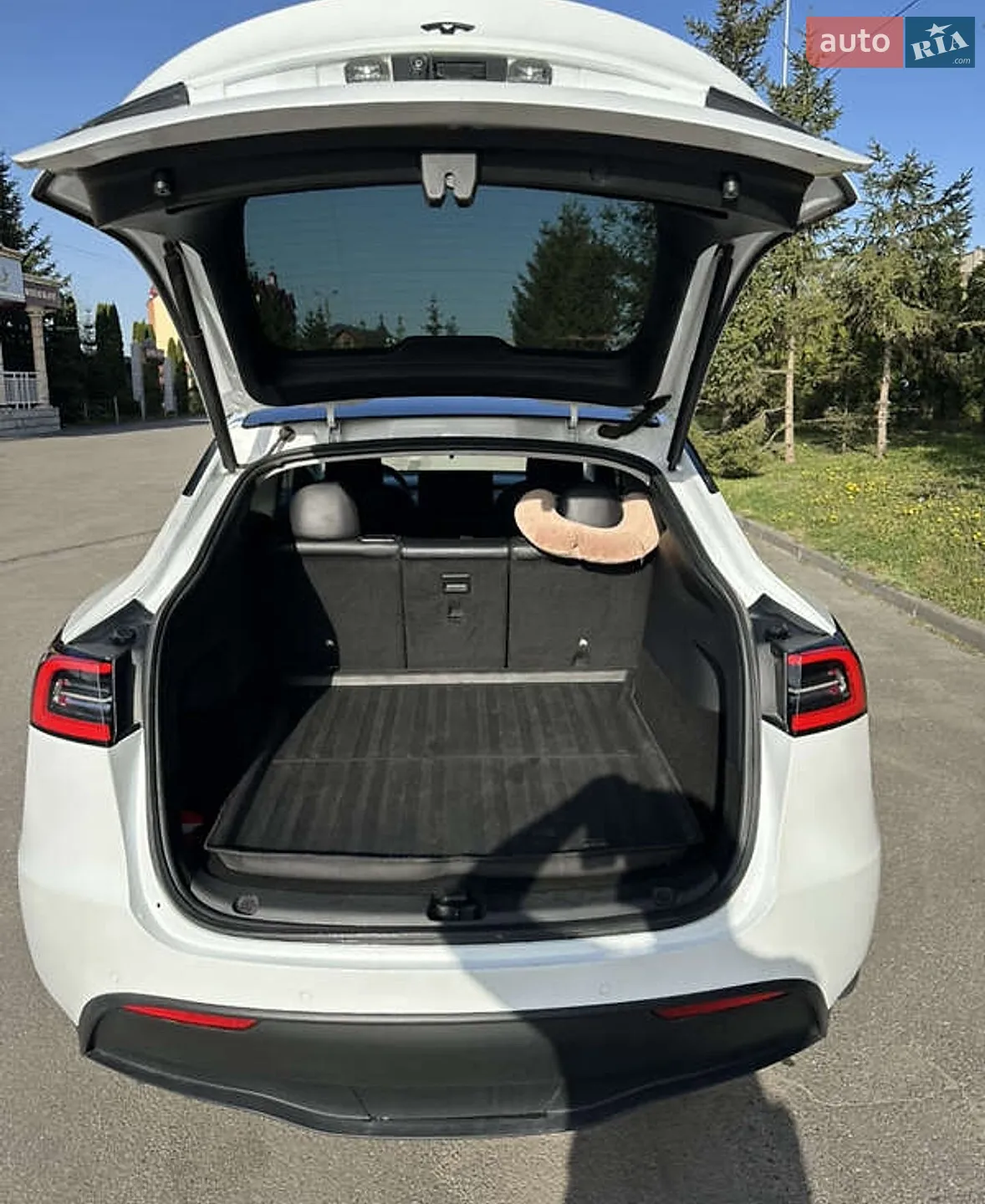 2021 Tesla Model Y - мініатюра 5