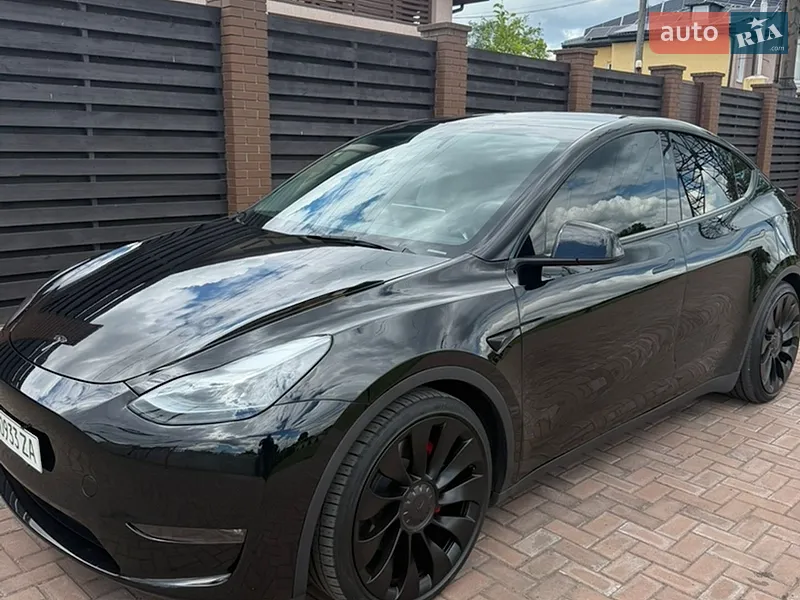 Tesla Model Y