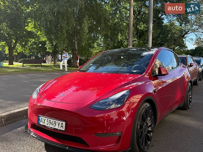 Tesla Model Y 2022