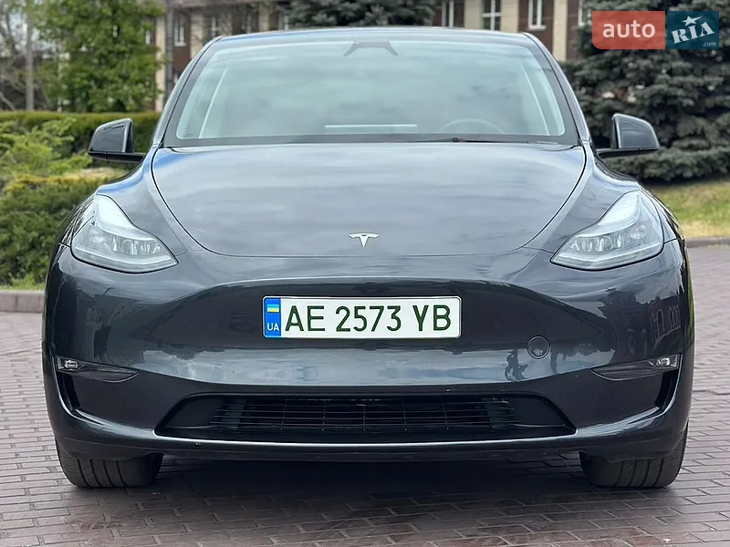 Tesla Model Y 2024 VIN 7SAYGAEE0RF023725 фото оголошення 4 з 81