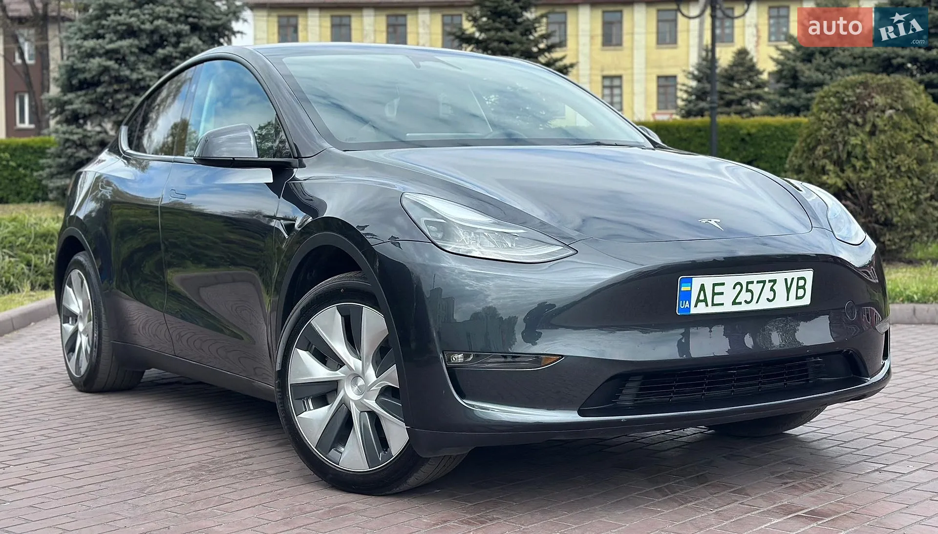 2024 Tesla Model Y - мініатюра 5
