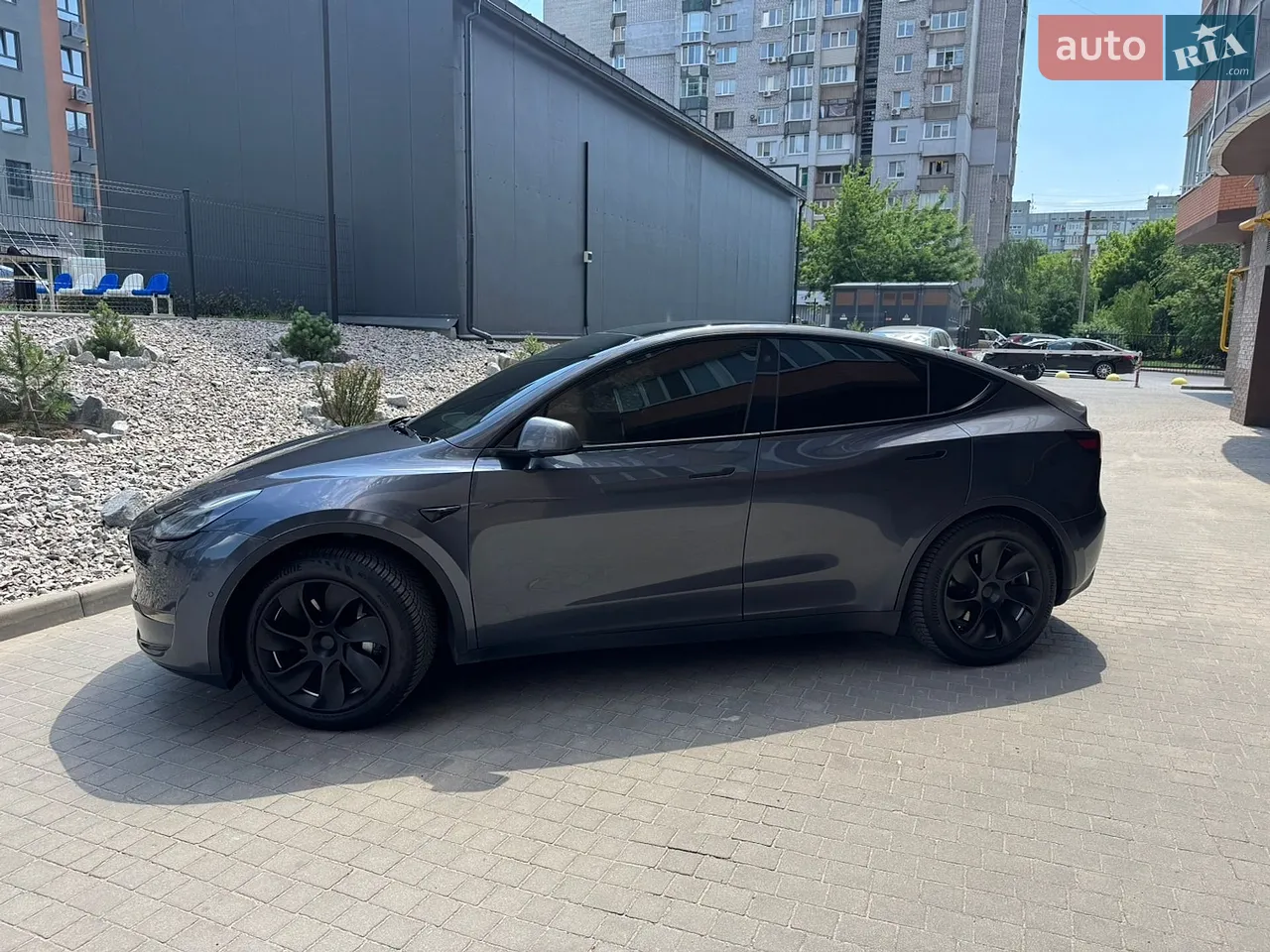 2020 Tesla Model Y - мініатюра 27