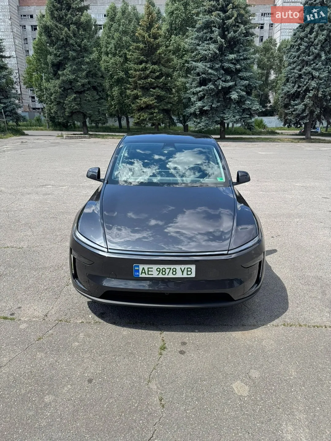 2025 Tesla Model Y - мініатюра 3