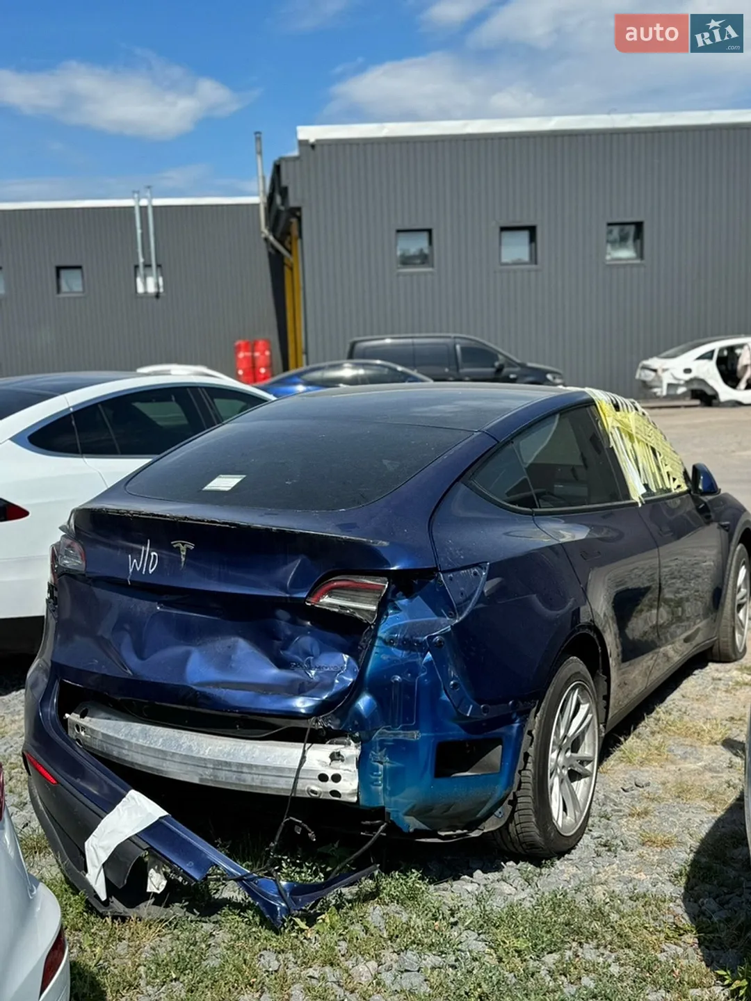 2021 Tesla Model Y - мініатюра 3