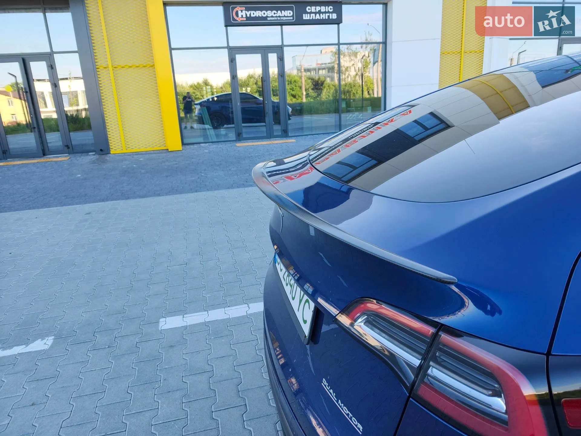 2021 Tesla Model Y - мініатюра 8