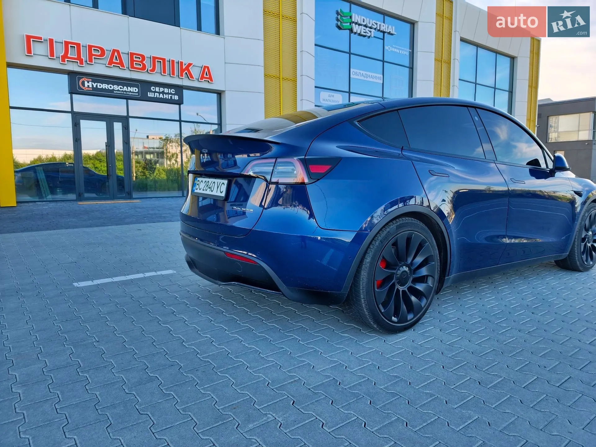 2021 Tesla Model Y - мініатюра 7