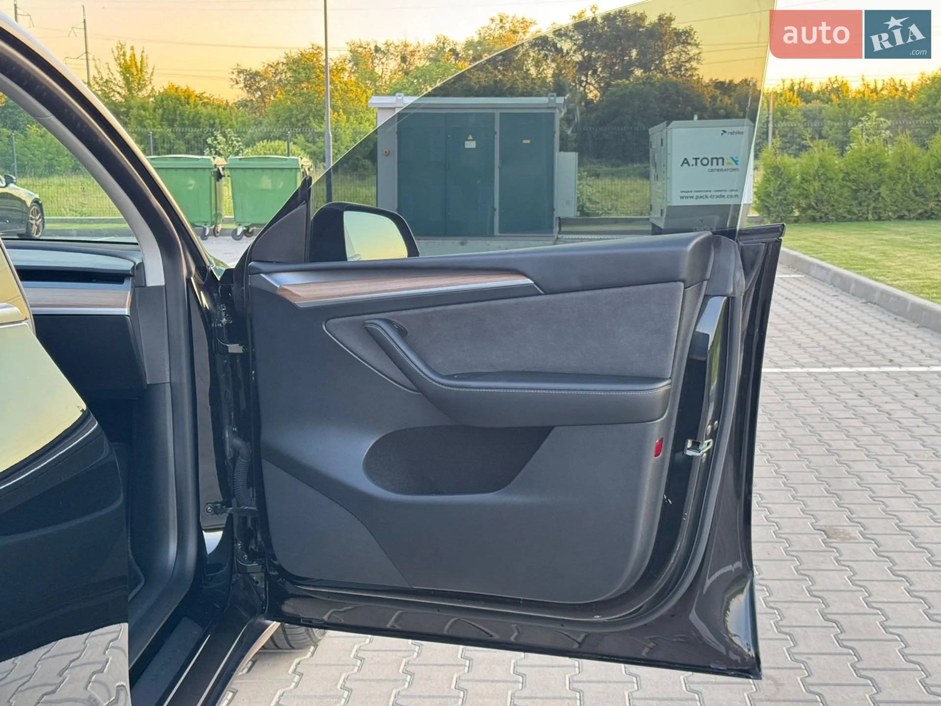 2023 Tesla Model Y - мініатюра 35