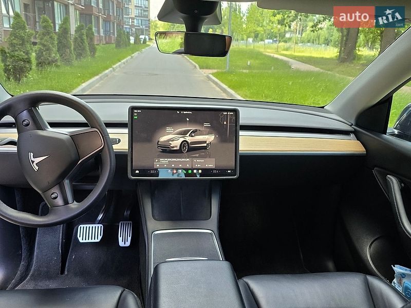 Внедорожник / Кроссовер Tesla Model Y 2022 в Хмельницком