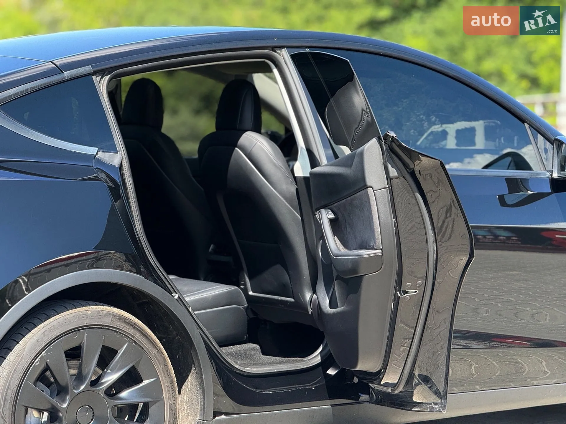 2021 Tesla Model Y - мініатюра 11