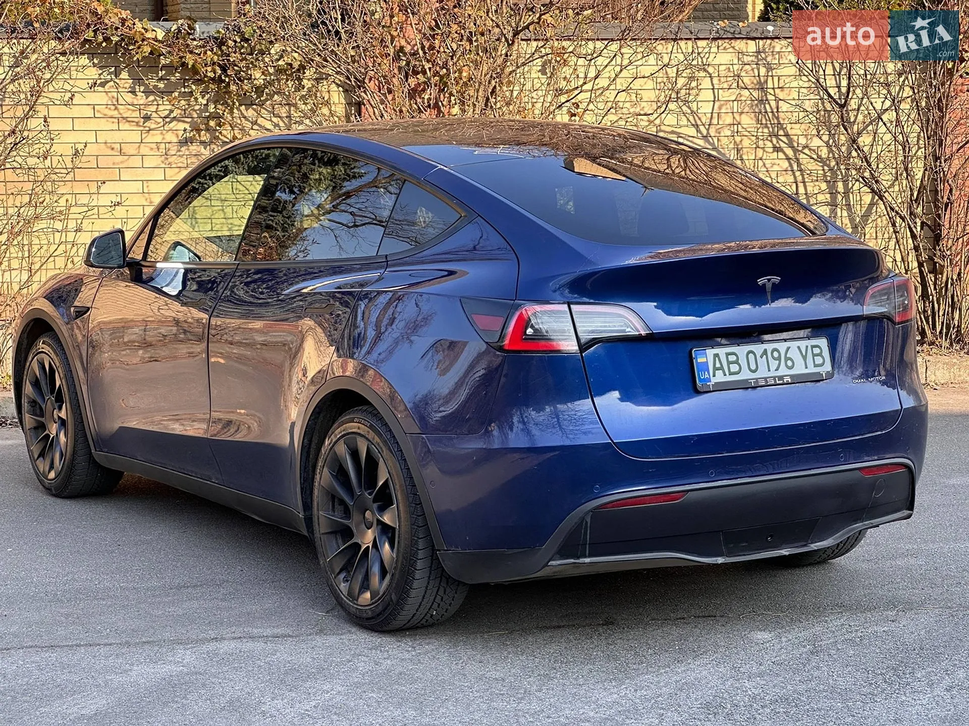 2021 Tesla Model Y - мініатюра 9