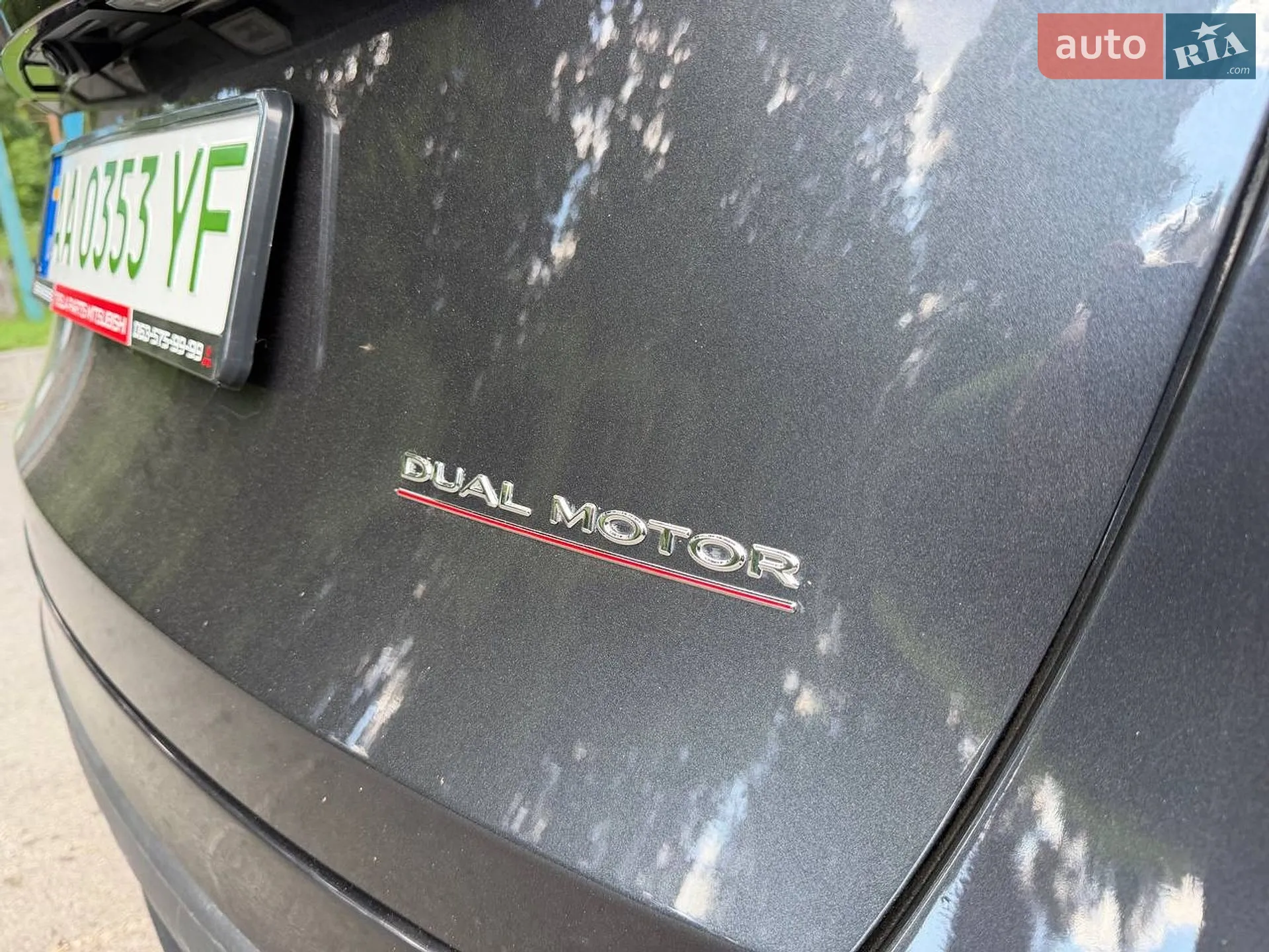 Tesla Model Y 2024 VIN 7SAYGDEF6RA291217 фото оголошення 29 з 61