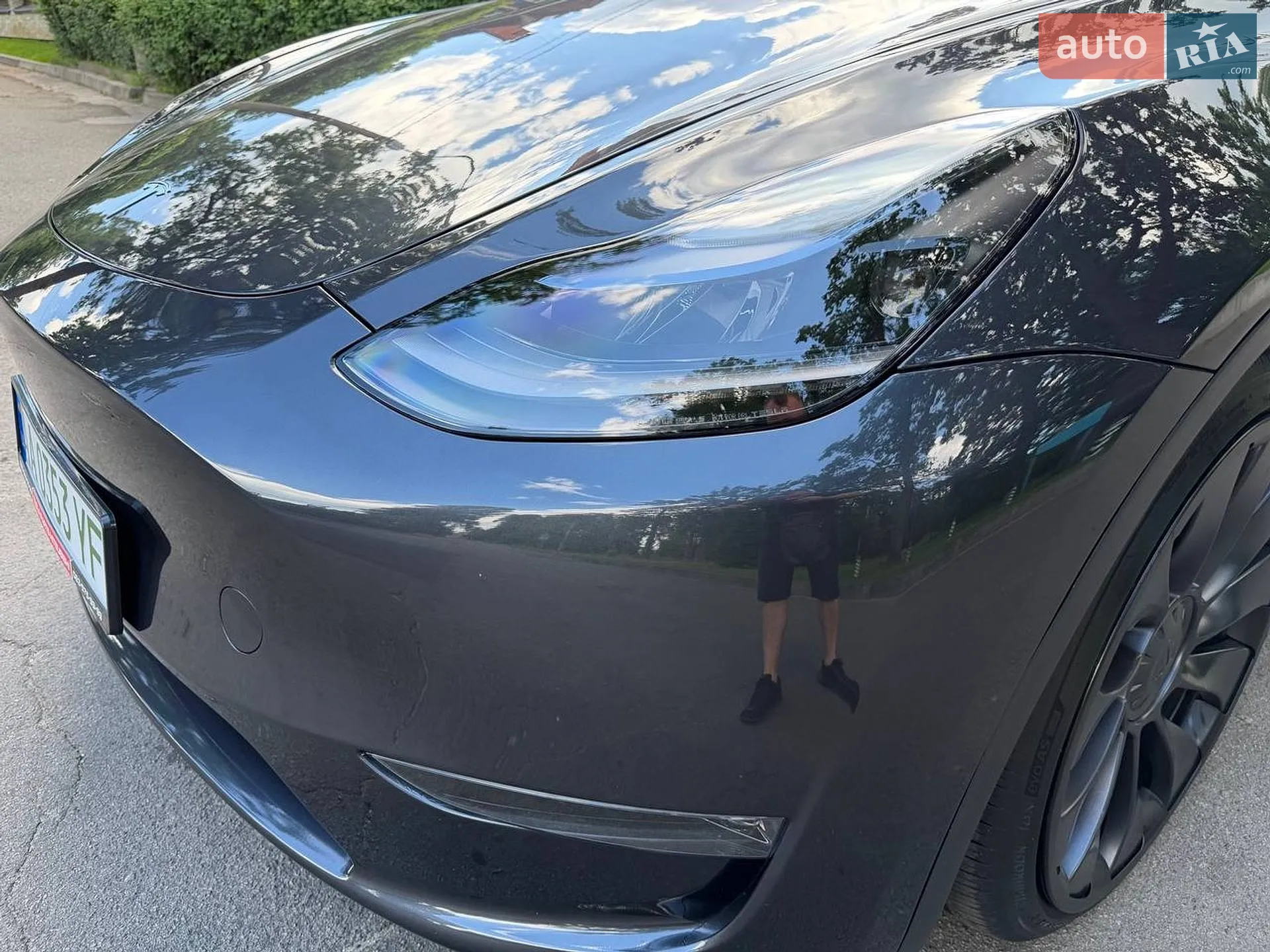 Tesla Model Y 2024 VIN 7SAYGDEF6RA291217 фото оголошення 33 з 61
