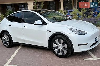 Внедорожник / Кроссовер Tesla Model Y 2023 в Киеве