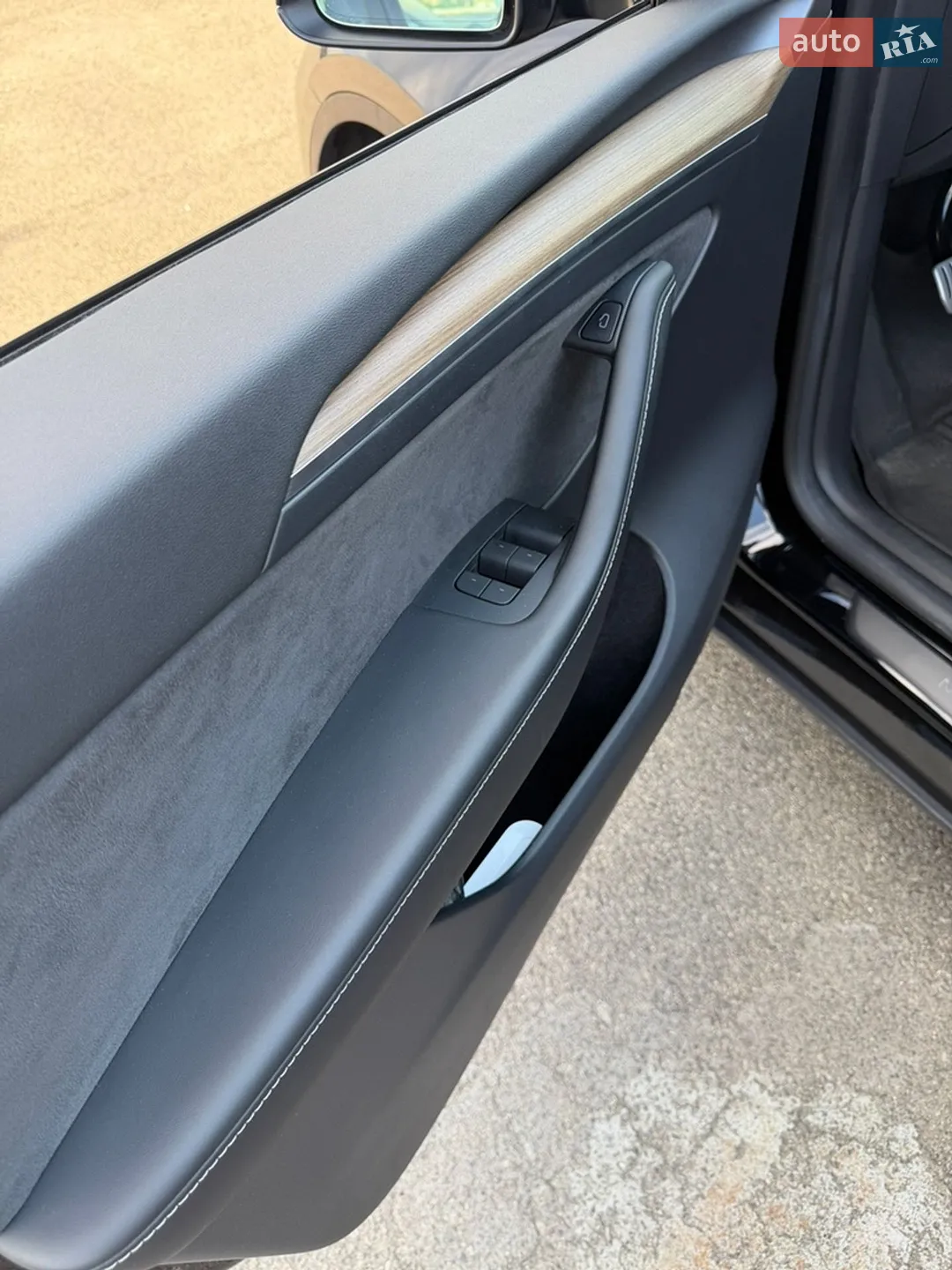 2023 Tesla Model Y - мініатюра 16